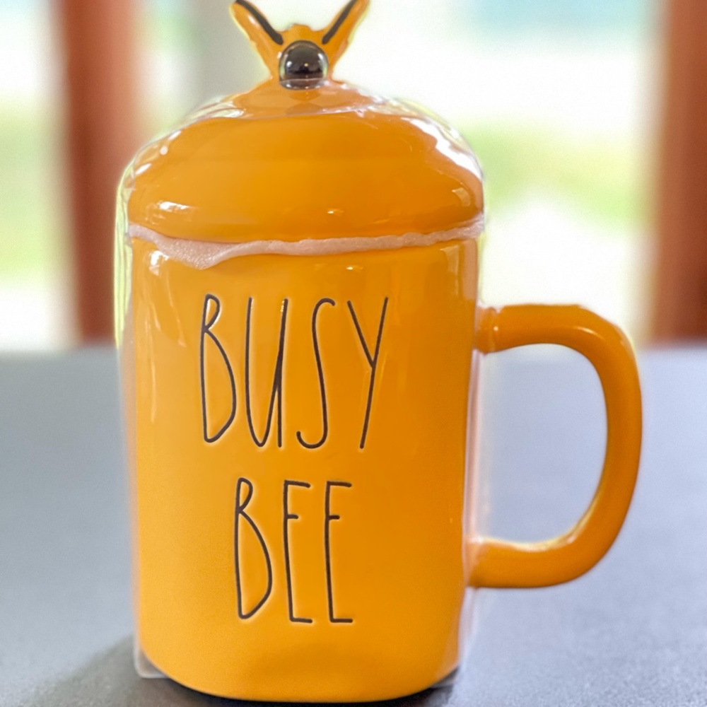 BRAND NEW: Rae Dunn - Busy Bee Mug